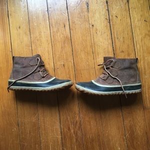 Sorel Out N About Leather Duck Boot